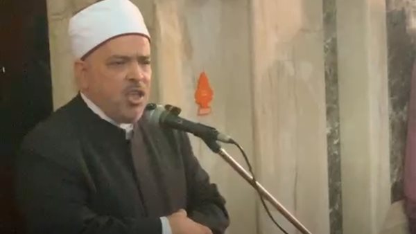 الدكتور مختار عيسى