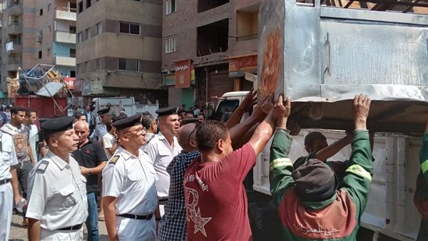 جانب من الحملة ورفع