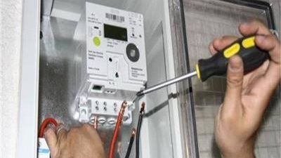 تعرف على إجراءات تغيير حق الانتفاع بعداد الكهرباء.. جهاز تنظيم الكهرباء يوضح الخطوات