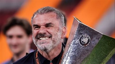 بعد إقالة نونو سانتو.. نوتنجهام فورست يستعد للإعلان عن بوستيكوجلو كمدرب جديد للفريق