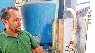 عقب تفتيت بقعة السولار بمياه النيل.. انتظام تشغيل محطة مياه الشيخ علي وتوفير المياه لمواطني قرى أبو الريش 