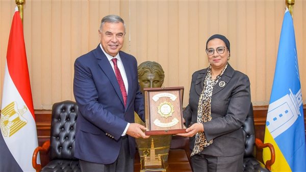 خلال اللقاء 