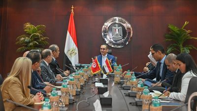 وزير الاستثمار: نسعى لمضاعفة حجم التبادل التجاري مع تونس