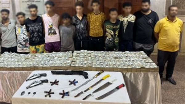 المتهمين والمضبوطات