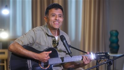 حمزة نمرة يكشف كواليس ألبومه قرار شخصي مع عمرو الليثي في برنامج واحد من الناس