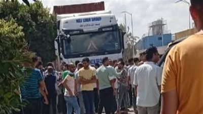 اتهامات بالتسبب في وفاة رضيعة.. اعتصام مفتوح لعمال لينين جروب بالإسكندرية لانتهاك حقوق العمال