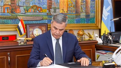 بمجموع 215 درجة.. محافظ الإسكندرية يعتمد المرحلة الثالثة لتنسيق القبول بالصف الأول الثانوي العام