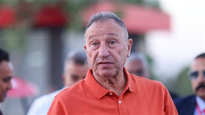 الأهلي يوضح سبب حذف صورة تأشيرة سفر محمود الخطيب إلى أمريكا 