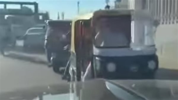 سائق توك توك 