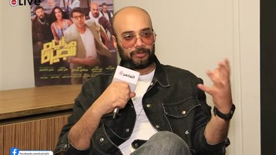 حاتم صلاح عن شخصيته بفيلم «من أيام الجيزة»: درست الناس اللي هبقى واحد منهم.. والشخصية متعوب عليها 