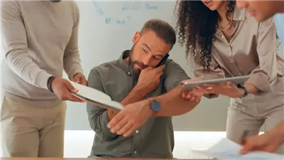 7 عادات يومية تُدمر الدماغ في صمت