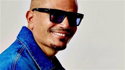 عمرو دياب يتصدر ترشيحات جوائز الموسيقى الإفريقية AFRIMA 