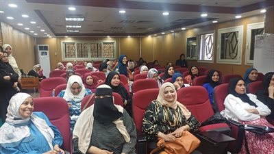تضامن الأقصر: تدريب 53 رائدة مجتمعية على برنامج مودة للتوعية الأسرية