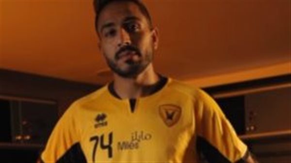 كهربا بقميص القادسية