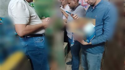  ضبط 37 ألف عبوة من العصائر والمشروبات المغشوشة ومجهولة المصدر بسوهاج