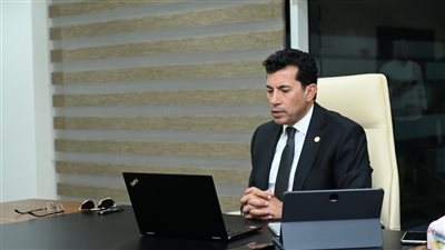 بعد استغاثة والدته.. وزير الرياضة يتدخل لحل أزمة أحد أبطال ذوي الهمم بالإسكندرية