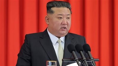 الزعيم الكوري يحظر مصطلحات همبرجر وآيس كريم وكاريوكي.. ما القصة؟