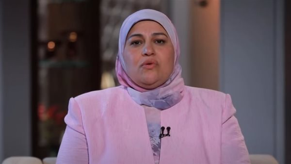 حنان عمران واعظة