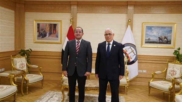 النائب العام ووزير