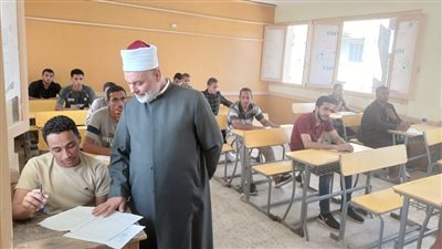 رئيس منطقة سوهاج الأزهرية يتفقد اختبارات القبول لمرحلة القراءات تمهيدًا للعام الدراسي الجديد
