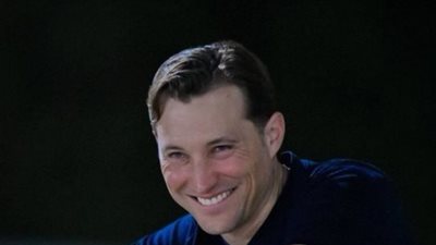 نسير على خُطاه.. أبرز تصريحات مالك نادي الخلود السعودي عن الأهلي