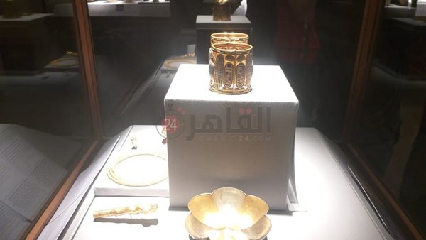 أسورة كنوز تانيس