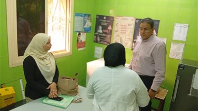 وكيل صحة المنوفية يحيل مديرة وحدة صحية للتحقيق خلال جولة مفاجئة