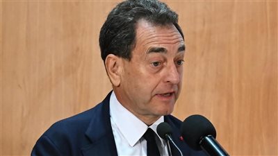 السفير الفرنسي: المنافسة بين جامعتي عين شمس والقاهرة في مصر مثل المنافسة بين الأهلي والزمالك