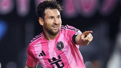 ميسي يتوصل لاتفاق مع إنتر ميامي الأمريكي لتجديد عقده