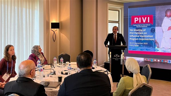 الدكتور عمرو قنديل،