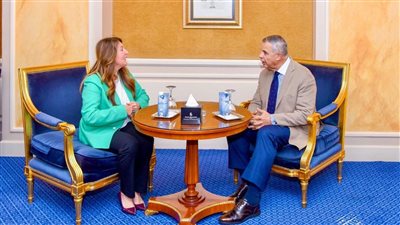 خلال لقائه بالسفيرة الأمريكية.. محافظ الإسكندرية يؤكد اهتمام الدولة بتحويل الموانئ إلى مناطق لوجستية