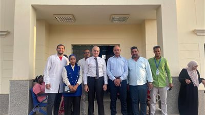 جامعة أسوان تنظم قافلة طبية مجانية لخدمة أهالي مدينة أسوان الجديدة