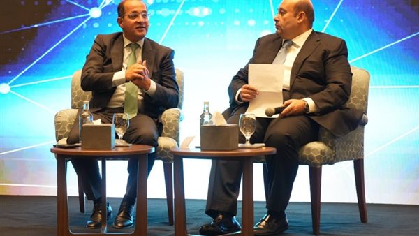 الحوار المجتمعي لوزير