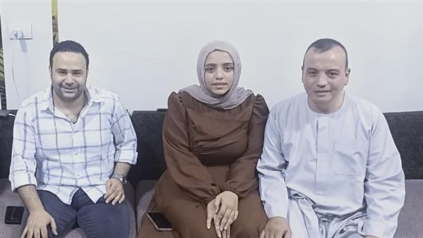 قبول الطالبة عائشة