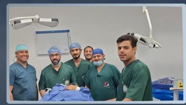 الفريق الطبى بمجمع