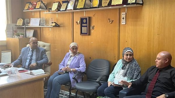 اجتماع وكيل وزارة