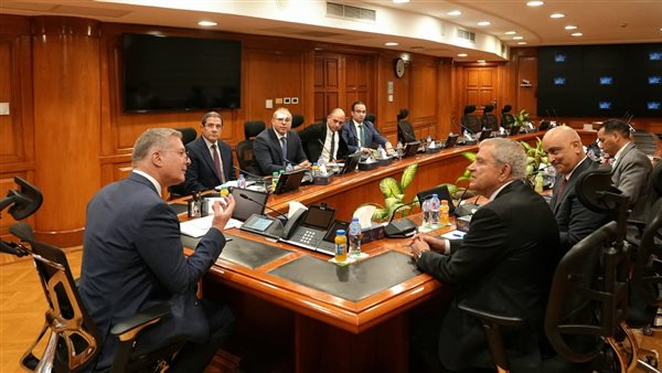 وزير البترول