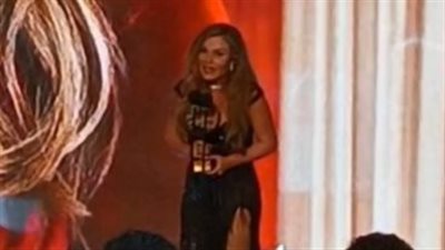 نيكول سابا بعد تكريمها في حفل دير جيست: اتكرهت كتير السنادي.. والناس كانت عايزة تضربني