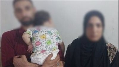 سيدة تتهم زوجها بمحاولة خطف نجلهما وبيعه.. والزوج: كانت هتخليه يتسول فسلمته لجارتنا ترعاه