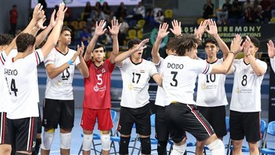 منتخب مصر يتوج ببطولة إفريقيا لشباب الطائرة بعد الفوز على الكاميرون في النهائي