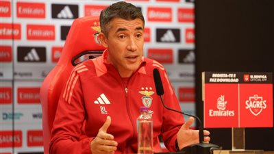 المدرب ينتظر رد النادي.. شوبير يكشف تطورات تعاقد الأهلي مع برونو لاج