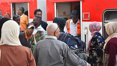 السكة الحديد: ارتفاع أعداد السودانيين العائدين لوطنهم لـ17013 شخصا
