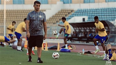 الجزائري ميلود حمدي يعدل موعد تدريبات الإسماعيلي غدا 