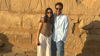 ياسمينا العبد تصل إلى الأقصر لتصوير فيلمها 