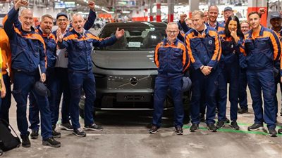 الكشف عن سيارة فولفو EX60 الكهربائية الجديدة في 21 يناير