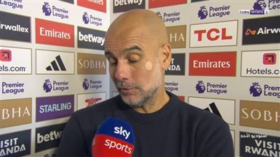 جوارديولا: أقدم تحية لفريقي على الصمود أمام أرسنال.. واضطررنا للعب بخمسة مدافعين