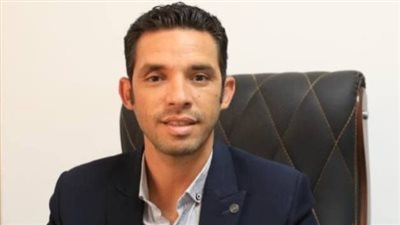 رئيس جهاز مدينة حدائق العاصمة يتابع سير العمل ويفعّل منظومة الشباك الواحد