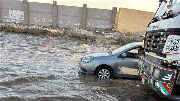 كسر ماسورة مياه