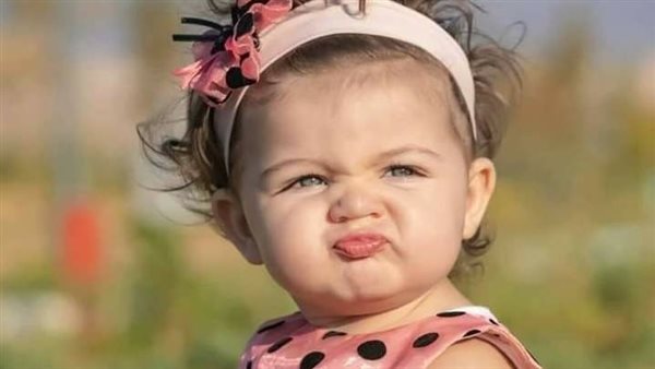 طفلة - تعبيرية