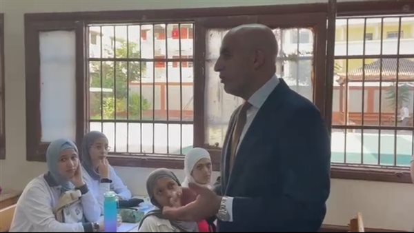 محمد عبد اللطيف وزير